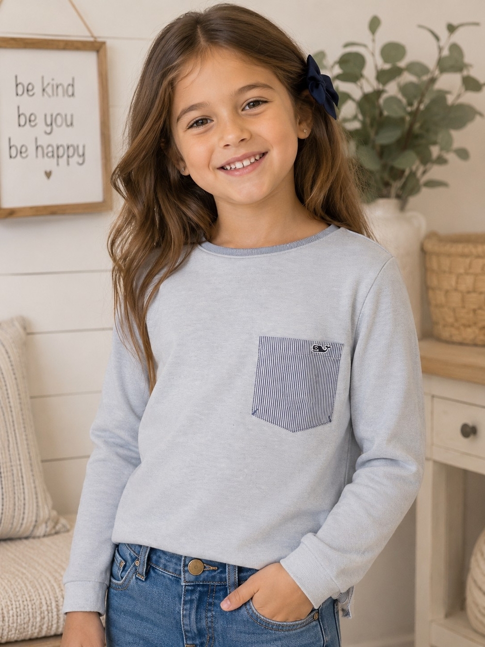 Vineyard Vines Girls 5/6 Blue Long Sleeve Striped Pocket Whale Top